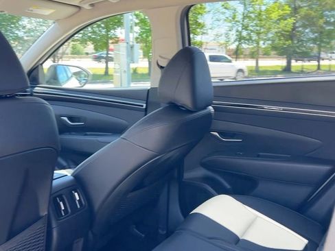Used 2023 Hyundai Tucson SEL w/ Convenience Package image 38