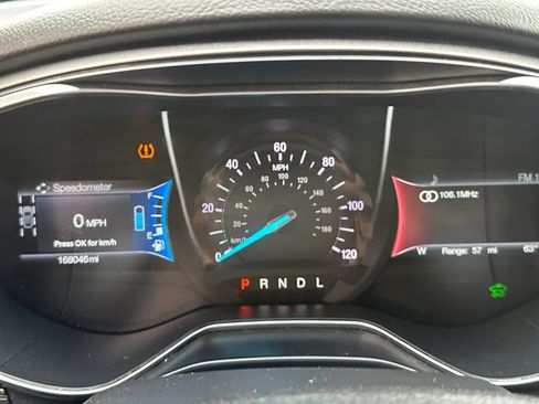 Used 2018 Ford Fusion SE w/ Equipment Group 602A FWD image 33