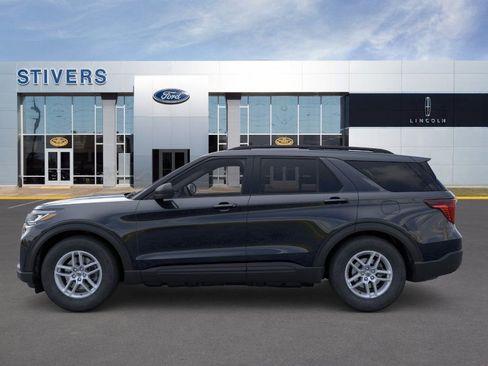 New 2026 Ford Explorer Active w/ Active Comfort Package image 3