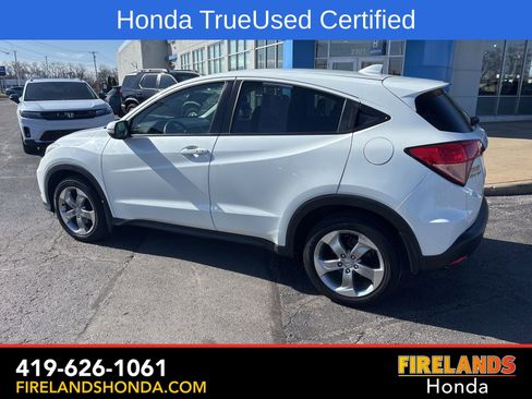 Used 2016 Honda HR-V EX image 2