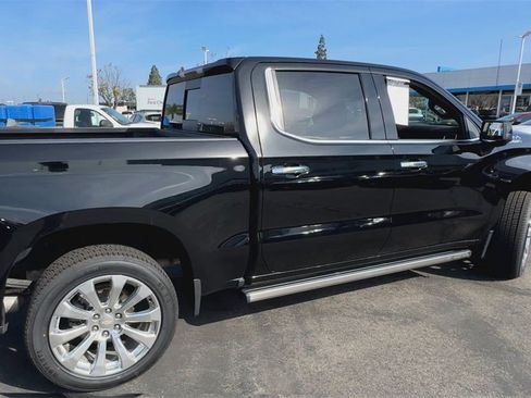 Used 2022 Chevrolet Silverado 1500 High Country image 8