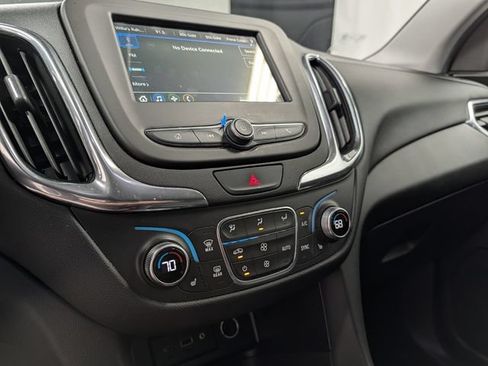 Used 2019 Chevrolet Equinox LT FWD image 23
