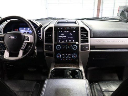 Used 2019 Ford F250 Lariat w/ Tow Technology Bundle AWD/4WD image 7
