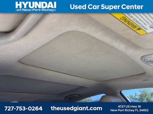 Used 2014 Kia Cadenza Limited image 9