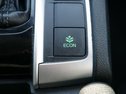 Used 2020 Honda Civic EX image 22