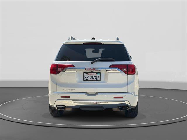 Used 2019 GMC Acadia Denali w/ Technology Package FWD image 5