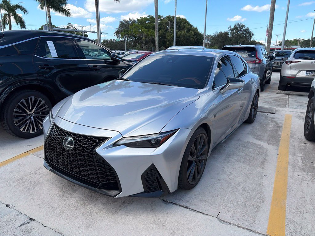 Used 2024 Lexus IS 350 F Sport RWD image 3
