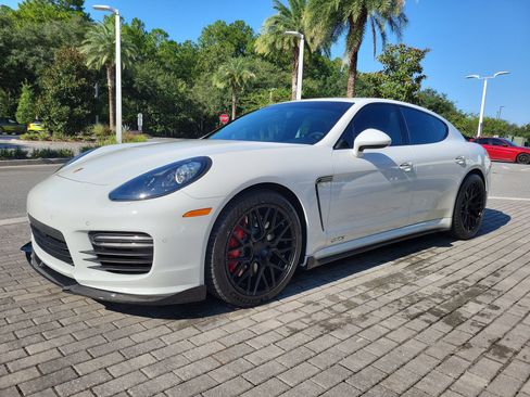Used 2015 Porsche Panamera GTS AWD/4WD image 6