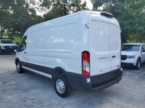 Used 2023 Ford Transit 250 Medium Roof AWD w/ Load Area Protection Package image 4