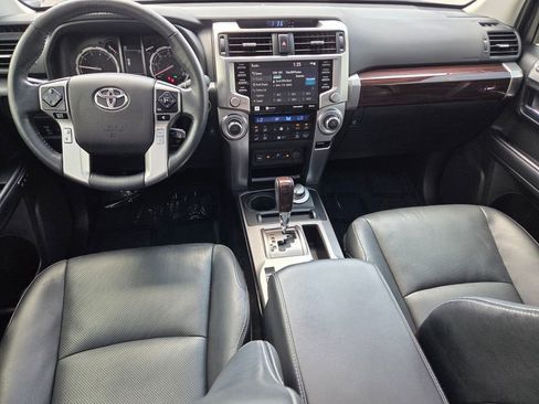 Used 2023 Toyota 4Runner Limited AWD/4WD image 9