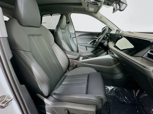 New 2025 Audi Q5 Premium Plus AWD/4WD image 8