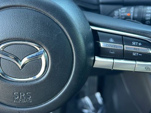 Used 2023 MAZDA MAZDA3 s image 20