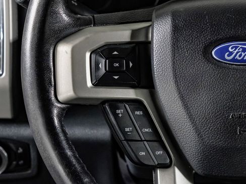 Used 2022 Ford F350 Lariat w/ Lariat Ultimate Package image 17