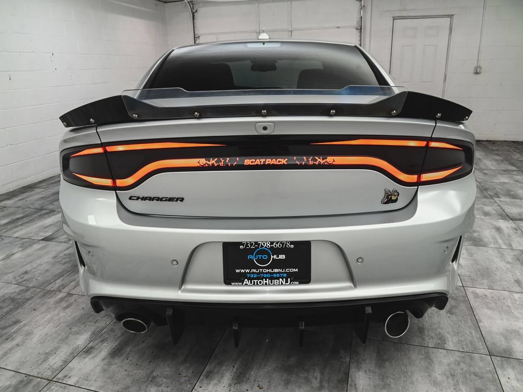 Used 2021 Dodge Charger Scat Pack RWD image 5
