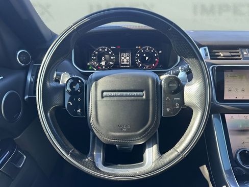 Used 2018 Land Rover Range Rover Sport HSE Dynamic image 16