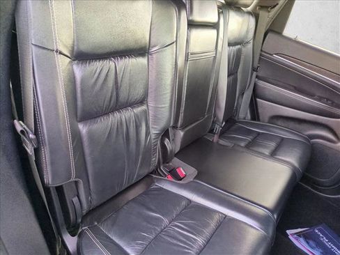 Used 2014 Jeep Grand Cherokee Limited image 18