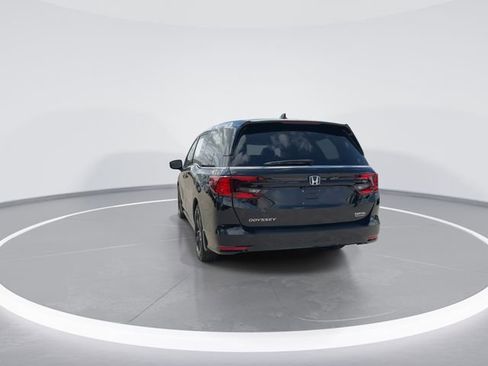 Used 2023 Honda Odyssey Sport image 7