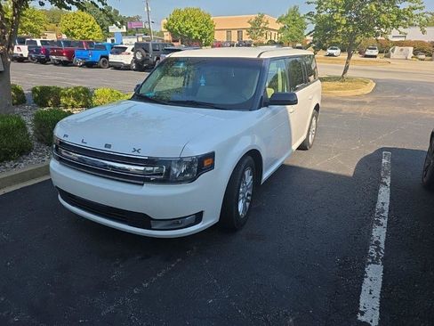 Used 2013 Ford Flex SEL FWD image 2