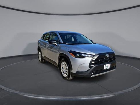 Certified 2026 Toyota Corolla Cross L FWD image 2