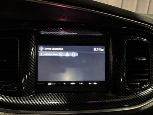 Used 2015 Dodge Charger SXT w/ Premium Group image 21