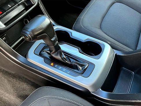 Certified 2018 Chevrolet Colorado LT image 16