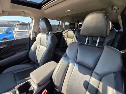 Used 2020 Subaru Outback Onyx Edition XT image 13