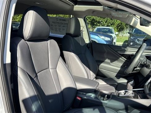 Certified 2025 Subaru Outback Limited image 19