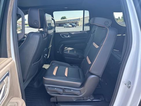 Used 2021 GMC Yukon XL AT4 w/ AT4 Premium Plus Package image 25