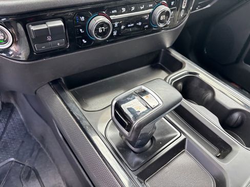 Used 2024 Chevrolet Silverado 1500 ZR2 w/ Technology Package image 17