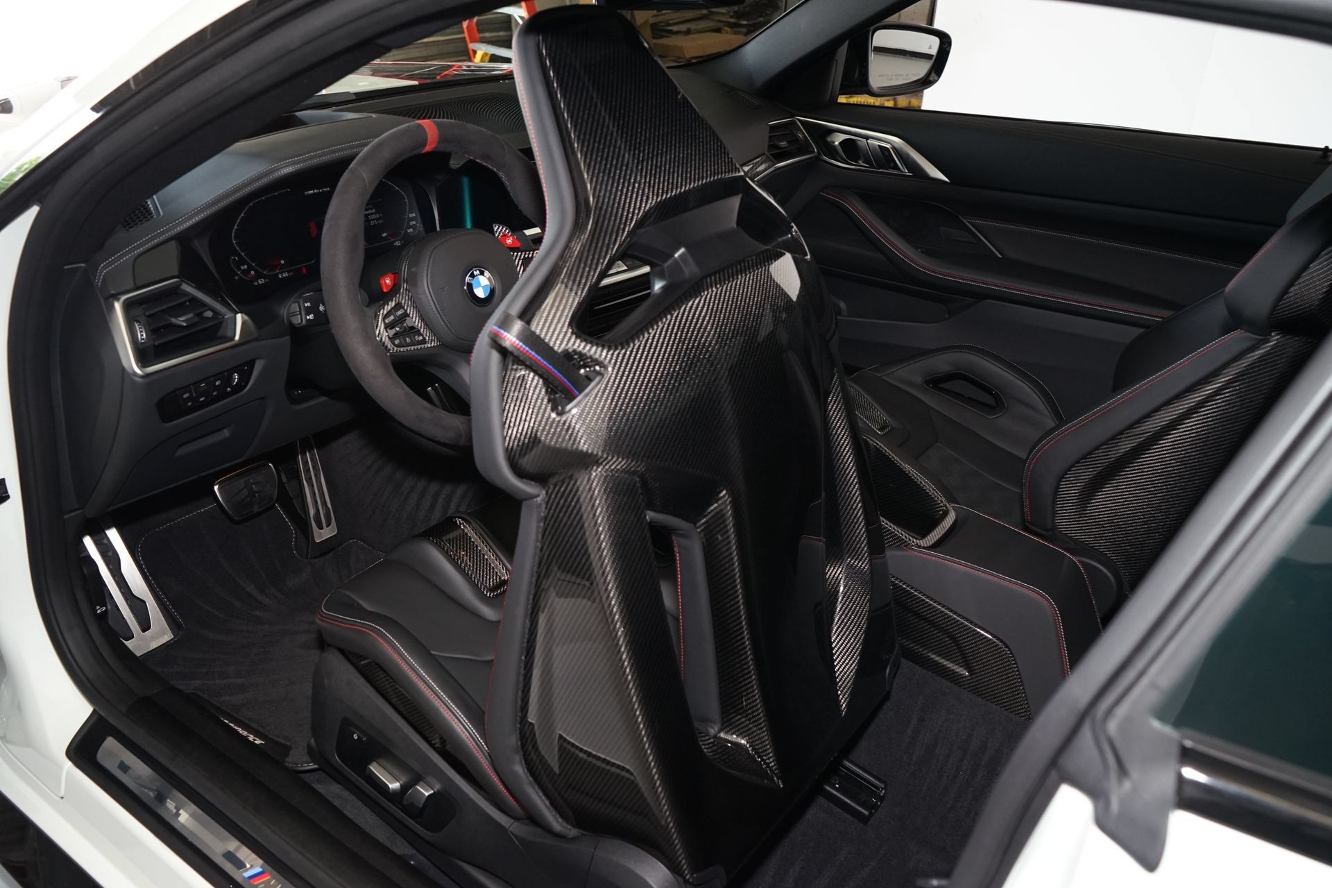Used 2023 BMW M4 CSL RWD image 30