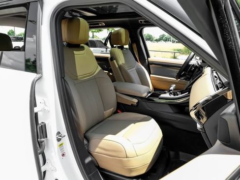 New 2026 Land Rover Range Rover Sport SE AWD/4WD image 41
