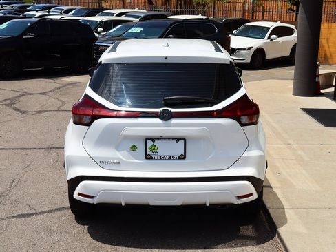 Used 2024 Nissan Kicks S FWD image 10