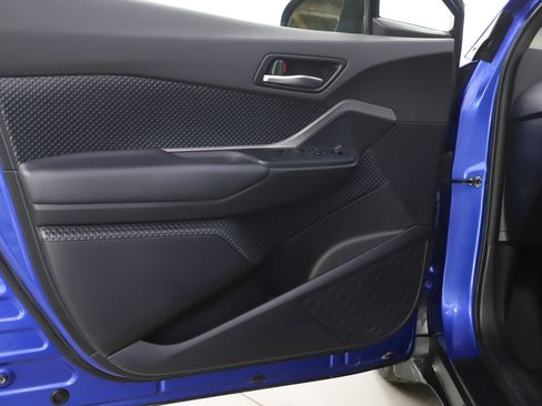 Used 2020 Toyota C-HR LE image 18