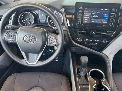 Used 2024 Toyota Camry LE FWD image 17
