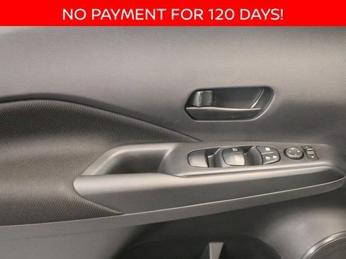 New 2025 Nissan Kicks Play S image 7