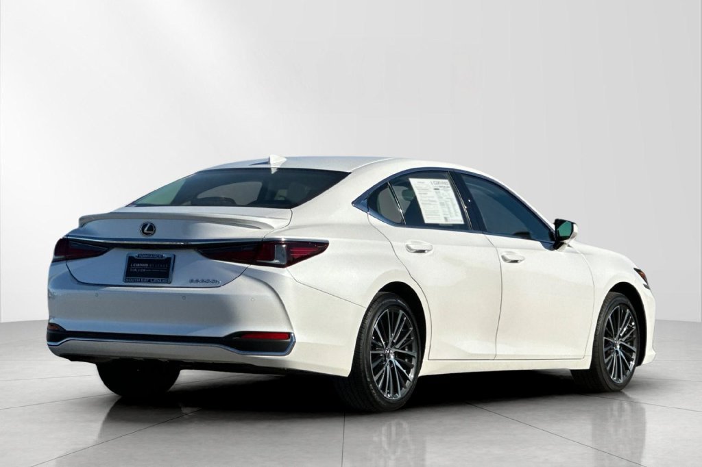 Certified 2025 Lexus ES 300h w/ Premium Package FWD image 6