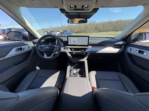New 2026 Ford Explorer Active w/ Active Comfort Package image 29
