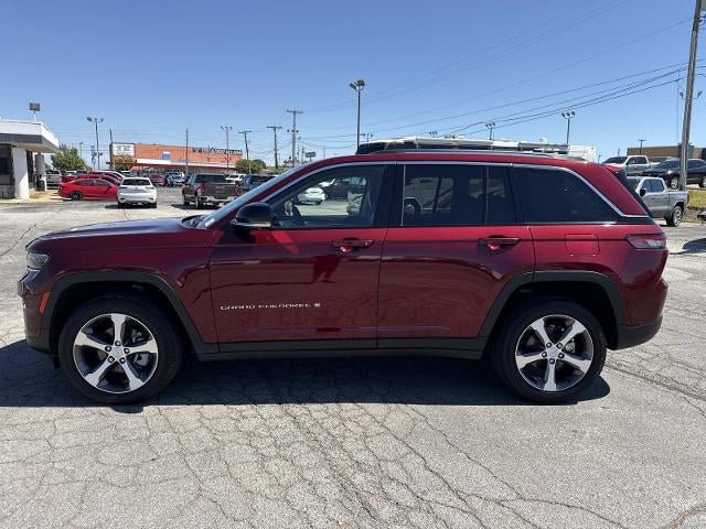Used 2024 Jeep Grand Cherokee Limited w/ Luxury Tech Group II AWD/4WD image 10