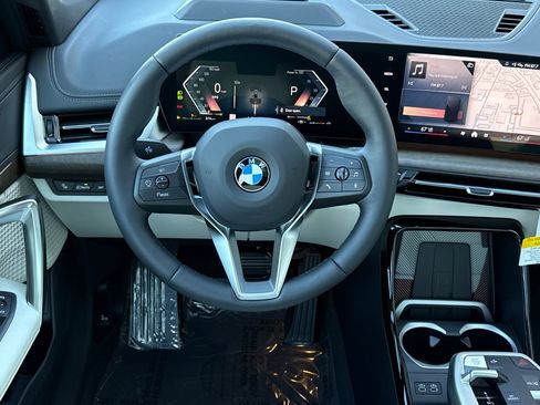New 2026 BMW X1 xDrive28i w/ Technology Package image 11