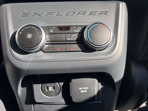 New 2026 Ford Explorer ST w/ Sun And Sound Package image 15