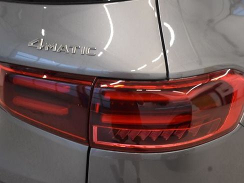 New 2026 Mercedes-Benz GLB 250 4MATIC image 12