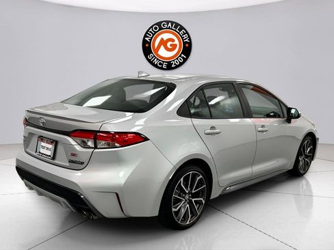 Used 2022 Toyota Corolla SE image 7