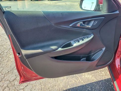 Used 2024 Chevrolet Malibu LT image 19