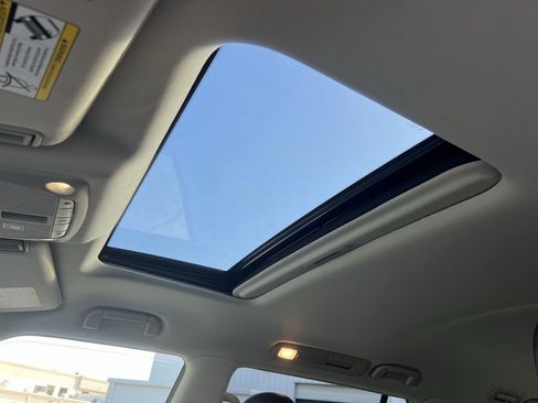 Used 2023 INFINITI QX80 Luxe w/ Cargo Package image 31