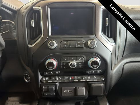 Used 2021 GMC Sierra 2500 AT4 w/ AT4 Premium Plus Package AWD/4WD image 19