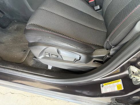Used 2015 Chevrolet Equinox LT FWD image 10