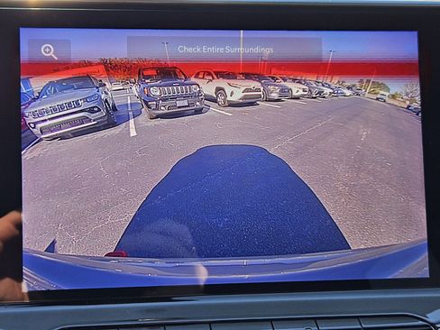 Used 2024 Jeep Compass Trailhawk image 23