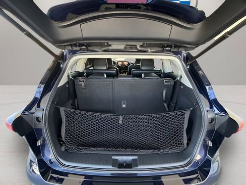 Used 2023 Toyota Highlander XLE image 26