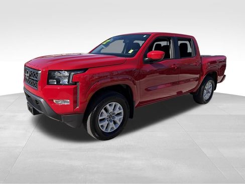 Used 2022 Nissan Frontier SV image 3