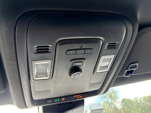 Used 2023 Chevrolet Tahoe LT image 36